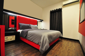 Pi Hotel