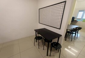Spot On 91018 Sunshine Bnb Concept Service