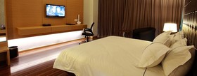 Symphony Suites Hotel