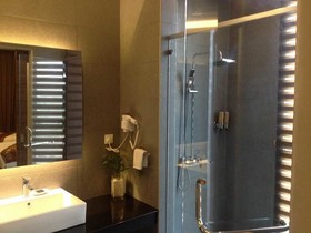 Symphony Suites Hotel