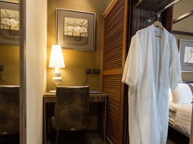 Z Hotel