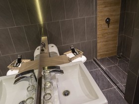 Z Hotel