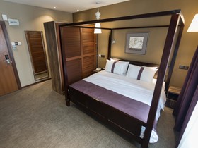 Z Hotel