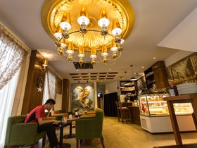 Z Hotel