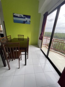 Dindings Pantai Desair Apartment Hotel