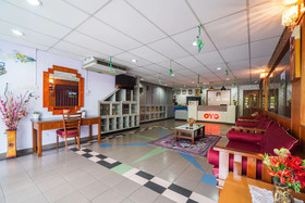 DJ Hotel Lumut by OYO Rooms