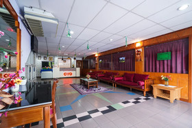 DJ Hotel Lumut by OYO Rooms