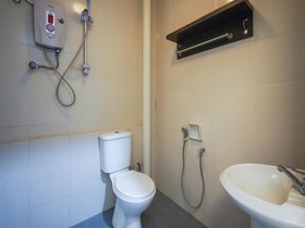 Hotel Orchard Inn by OYO Rooms