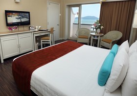 DoubleTree by Hilton Damai Laut Resort