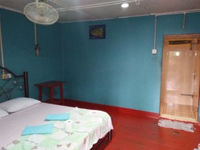 Nazri Nipah Camp