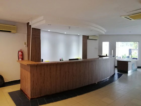 Safari Hotel by OYO Rooms