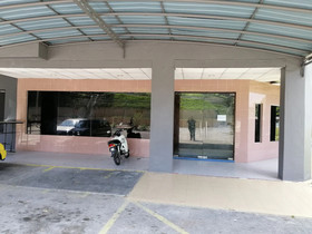 Safari Hotel by OYO Rooms