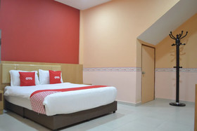 Hotel Puteri Miqaila by OYO Rooms