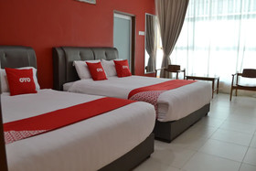 Hotel Puteri Miqaila by OYO Rooms