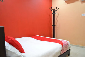 Hotel Puteri Miqaila by OYO Rooms