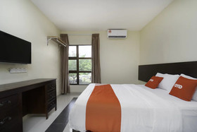 Manjung Inn Hotel by OYO Rooms