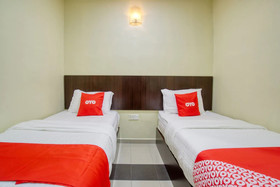 Manjung Inn Hotel by OYO Rooms