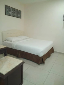 Sam Hotel