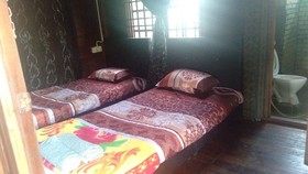 YC Chalet Roomstay Lekir