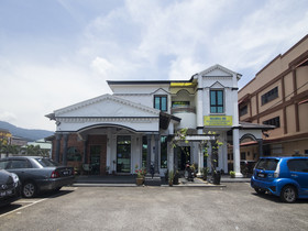 Capital O 90653 Maxwell Inn Boutique Hotel
