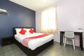 De Hotel by OYO Rooms