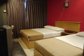 V Hotel by OYO