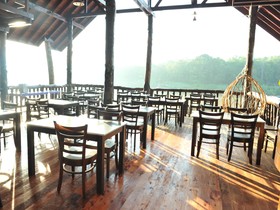 Borneo Natural Sukau Bilit Resort