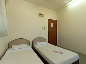 Evergreen Hotel by OYO Rooms