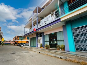 Oyo 90153 U Stay Hotel