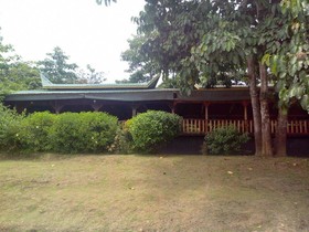 Bilit Adventure Lodge