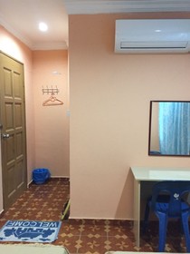 Oyo Home 90352 Muan's Homestay
