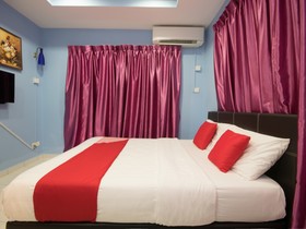 Borneo Inn