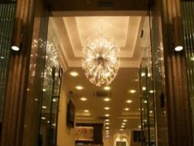 De Galleria Hotel