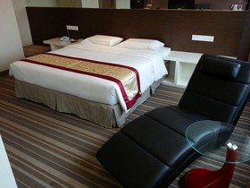 Hotel Capital