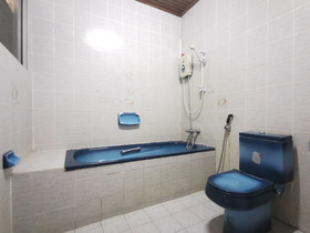 Hotel Holiday Park by OYO Rooms