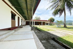Oyo Home 90319 Ambong Bay Resthouse Homes