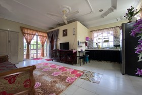 Oyo Home 90331 D'jj Homestay
