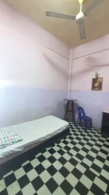 Spot On 90836 Penginapan Almera