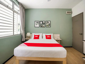 Treeline Urban Inn by OYO Rooms