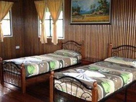 Borneo Tempurung Seaside  Lodge