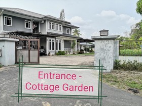 Cottage Garden