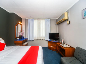 Hotel Lutana by OYO Rooms