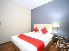 Jockey Lodge Hotel by OYO Rooms