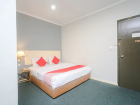 Jockey Lodge Hotel by OYO Rooms
