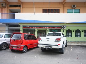Jockey Lodge Hotel by OYO Rooms