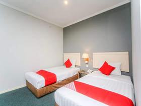 Jockey Lodge Hotel by OYO Rooms