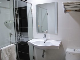 Labuk Hotel