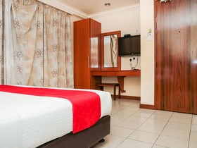 Lady Anne Hotel by OYO Rooms