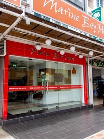 Marine Bay Hotel