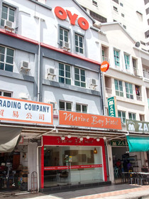 Marine Bay Hotel
